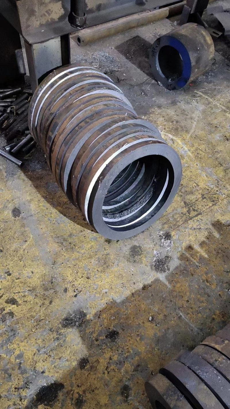 德江德江德江30CrMo无缝钢管切割